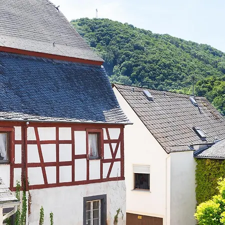 Haus Junge Traube * Bruttig-Fankel